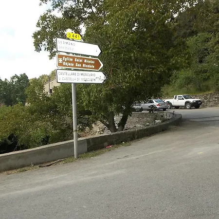 Maison De Caractere * Bustanico