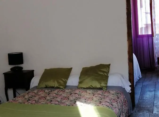 Maison De Caractere * Bustanico